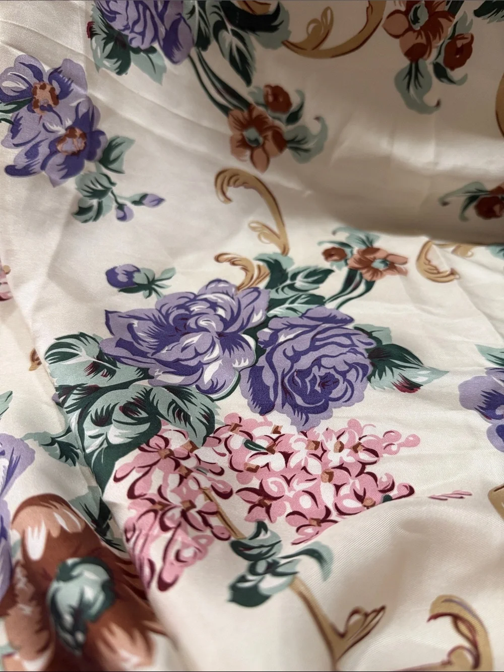 Floral Cream Silk Scarf with Purple & Pink Brown Blooms Roses 🌹vintage